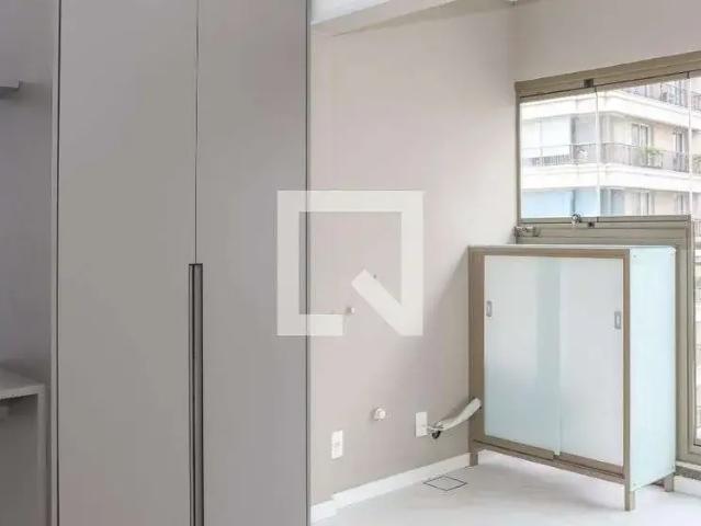 Kitnet aluguel em Região Imediata de São Paulo, Região Metropolitana de São Paulo