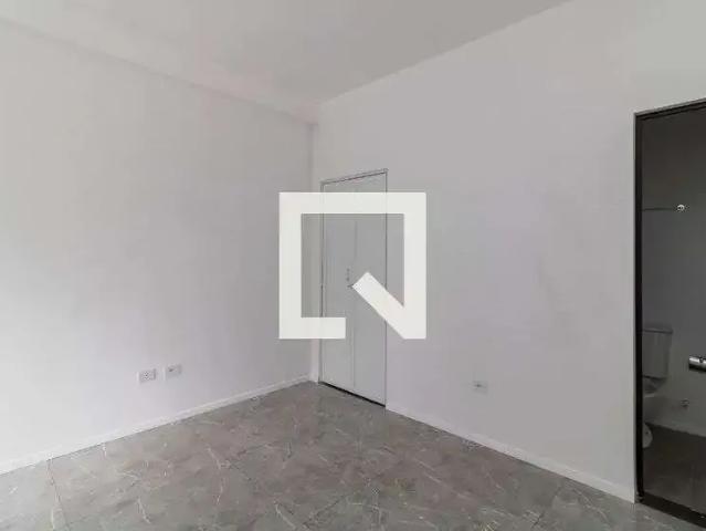 Kitnet aluguel em Região Imediata de São Paulo, Região Metropolitana de São Paulo