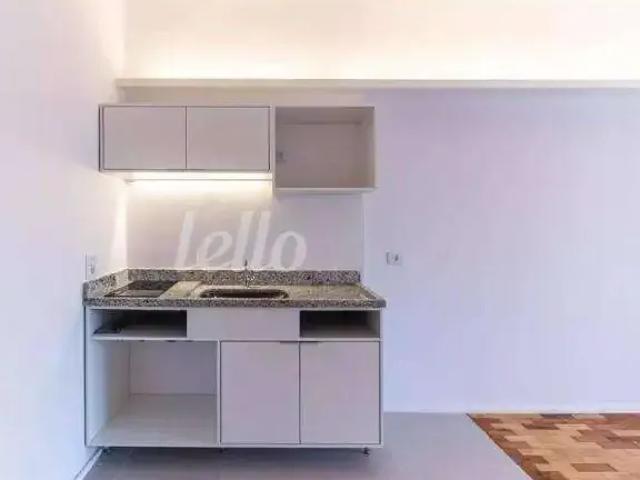 Kitnet aluguel em Região Imediata de São Paulo, Região Metropolitana de São Paulo