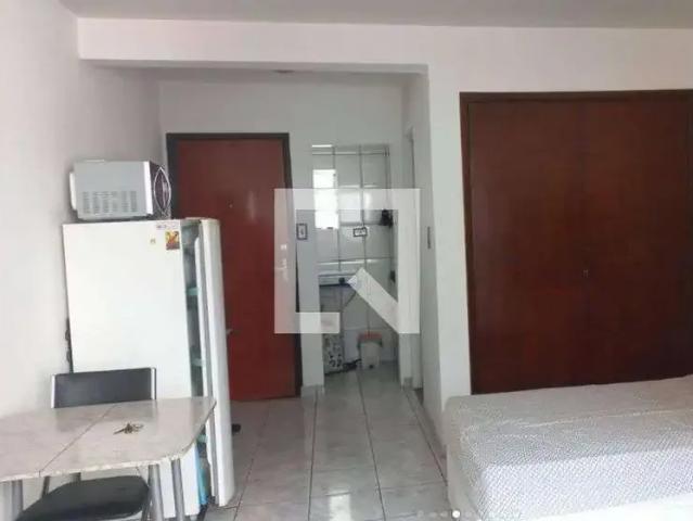 Kitnet aluguel em Região Imediata de São Paulo, Região Metropolitana de São Paulo