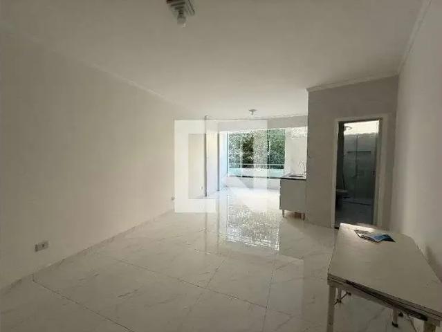 Kitnet aluguel em Região Imediata de São Paulo, Região Metropolitana de São Paulo