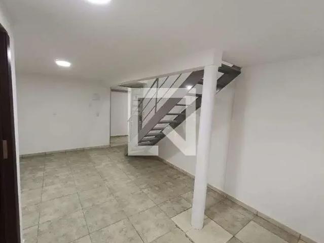 Kitnet aluguel em Região Imediata de São Paulo, Região Metropolitana de São Paulo