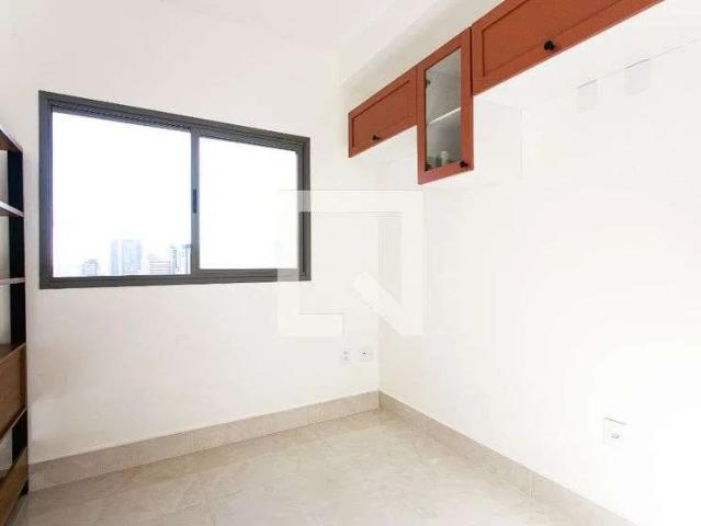 Kitnet aluguel em Região Imediata de São Paulo, Região Metropolitana de São Paulo