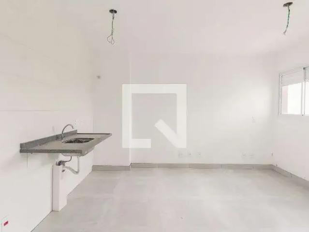 Kitnet aluguel em Região Imediata de São Paulo, Região Metropolitana de São Paulo