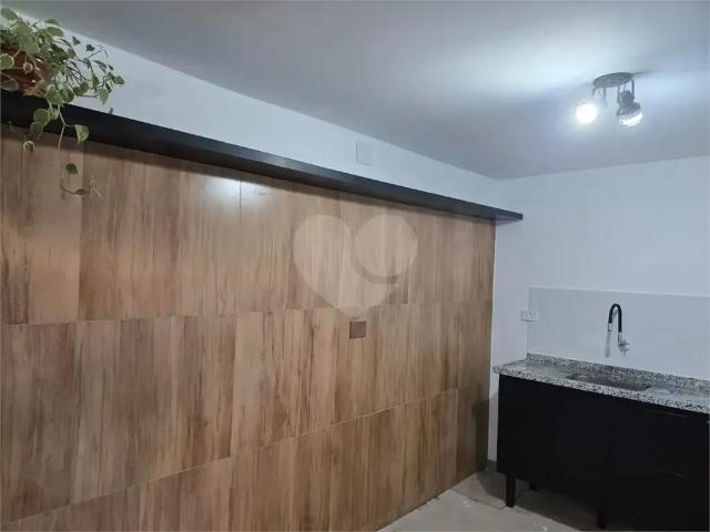 Kitnet aluguel em Região Imediata de São Paulo, Região Metropolitana de São Paulo