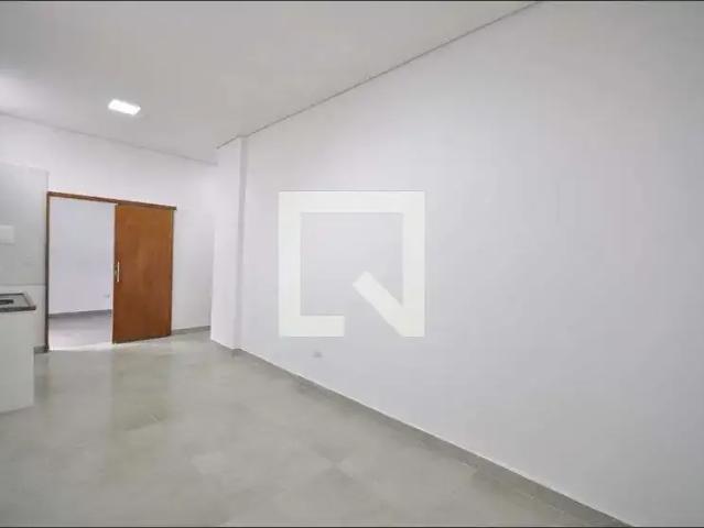 Kitnet aluguel em Região Imediata de São Paulo, Região Metropolitana de São Paulo