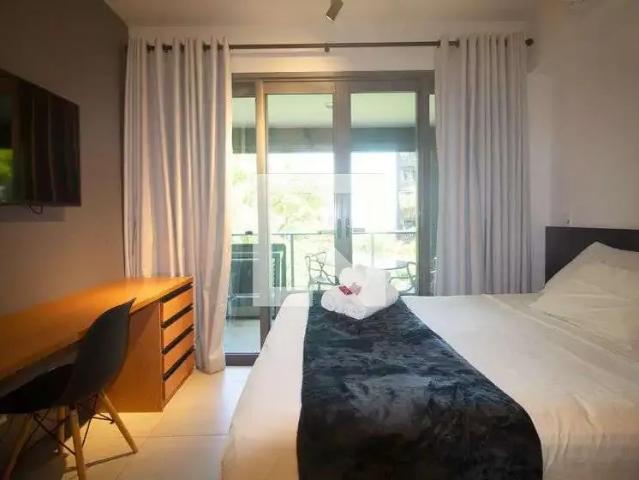Kitnet aluguel em Região Imediata de São Paulo, Região Metropolitana de São Paulo