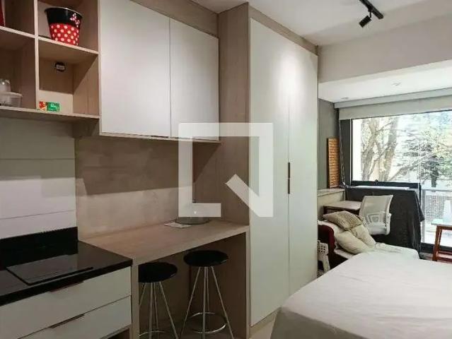 Kitnet aluguel em Região Imediata de São Paulo, Região Metropolitana de São Paulo