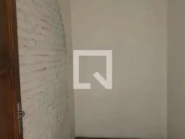 Kitnet aluguel em Região Imediata de São Paulo, Região Metropolitana de São Paulo