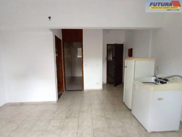 Kitnet aluguel em São Vicente