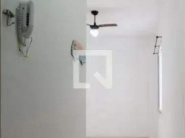 Kitnet aluguel em Região Imediata de Santos, Região Metropolitana da Baixada Santista