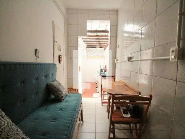 Kitnet aluguel em Região Geográfica Imediata de Salvador, Região Metropolitana de Salvador