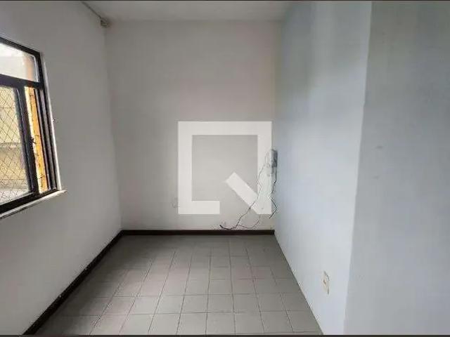 Kitnet aluguel em Região Geográfica Imediata de Salvador, Região Metropolitana de Salvador