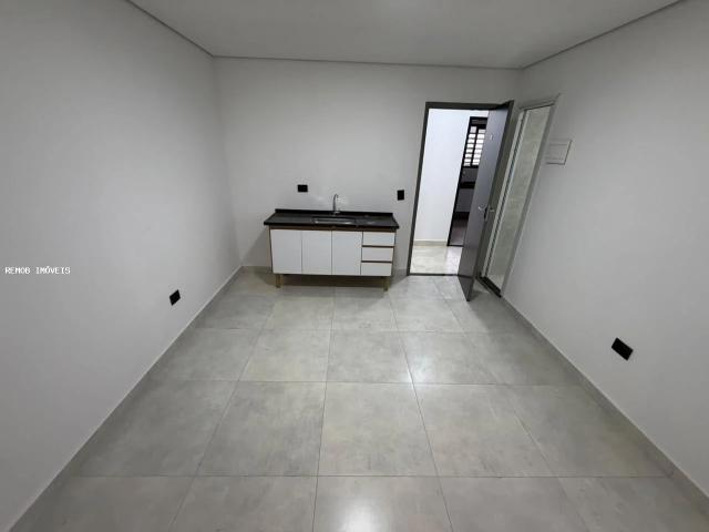 Kitnet aluguel em Região Imediata de São Paulo, Região Metropolitana de São Paulo