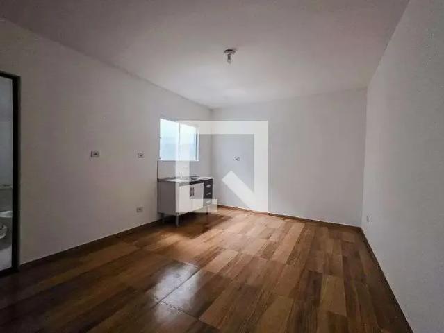 Kitnet aluguel em Região Imediata de São Paulo, Região Metropolitana de São Paulo