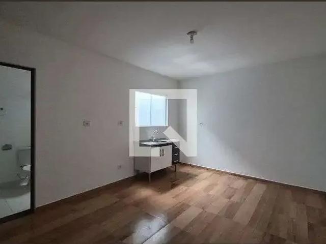 Kitnet aluguel em Região Imediata de São Paulo, Região Metropolitana de São Paulo