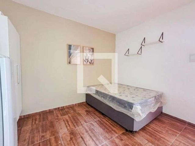 Kitnet aluguel em Região Imediata de São Paulo, Região Metropolitana de São Paulo