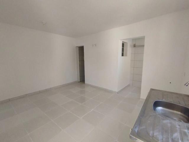 Kitnet aluguel em Jardim Santa Clara, Sorocaba