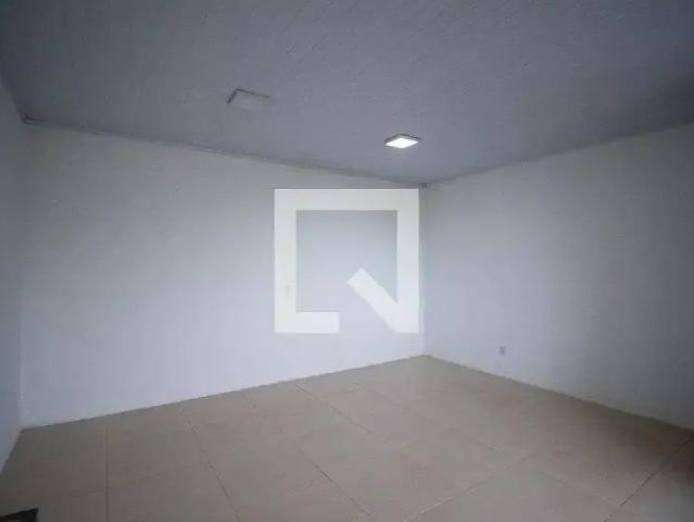 Kitnet aluguel em Região Imediata de Sorocaba, Região Metropolitana de Sorocaba
