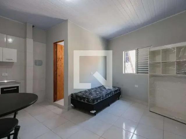 Kitnet aluguel em Taboão da Serra