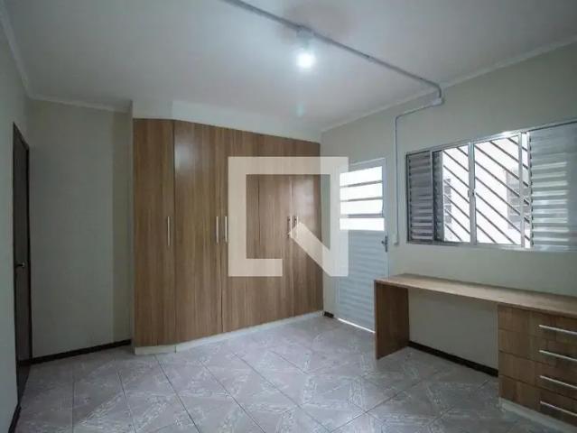 Kitnet aluguel em Região Imediata de Sorocaba, Região Metropolitana de Sorocaba