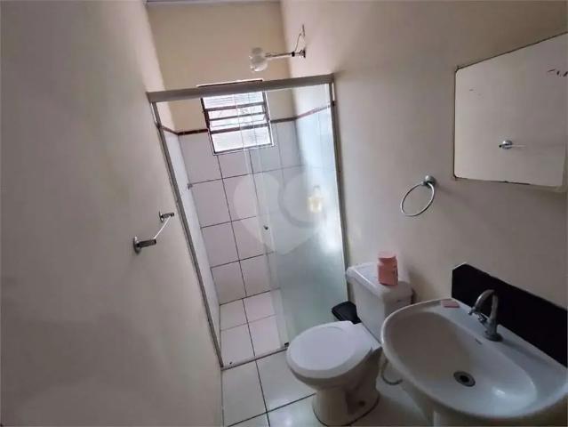 Kitnet venda em Região Imediata de Bauru, Bauru