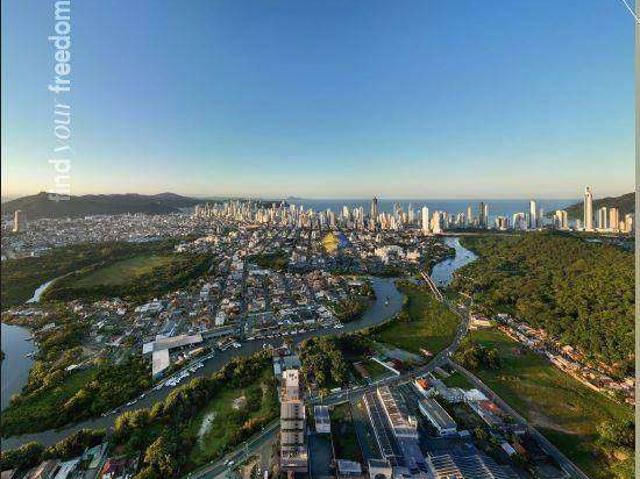Kitnet venda em Região Geográfica Imediata de Itajaí, Balneario Camboriú