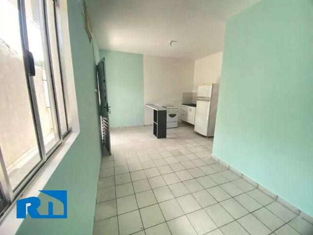 Kitnet venda em Região Imediata de Caraguatatuba-Ubatuba-São Sebastião, Região Metropolitana do Vale do Paraíba e Litoral Norte