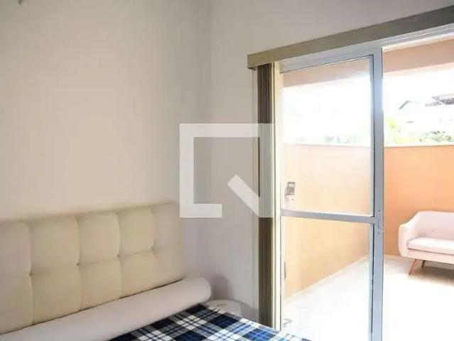 Kitnet venda em Granja Viana, Cotia