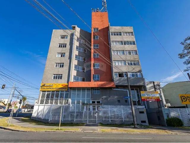 Kitnet venda em Região Geográfica Imediata de Curitiba, Região Metropolitana de Curitiba