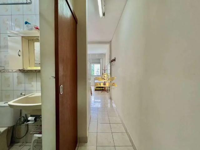 Kitnet venda em Região Imediata de Santos, Região Metropolitana da Baixada Santista