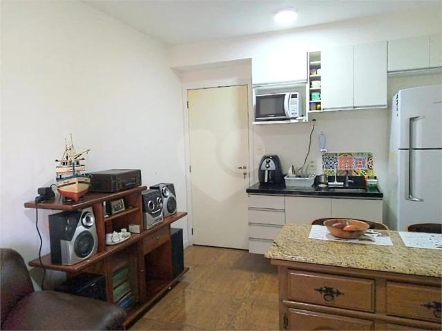 Kitnet venda em Vila Rio de Janeiro, Guarulhos