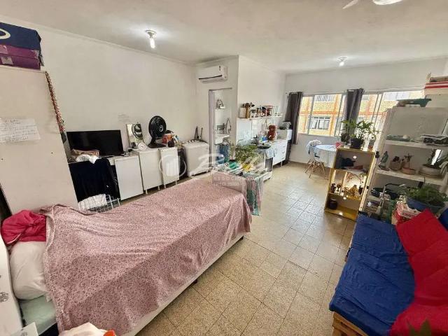 Kitnet venda em Região Imediata de Santos, Região Metropolitana da Baixada Santista