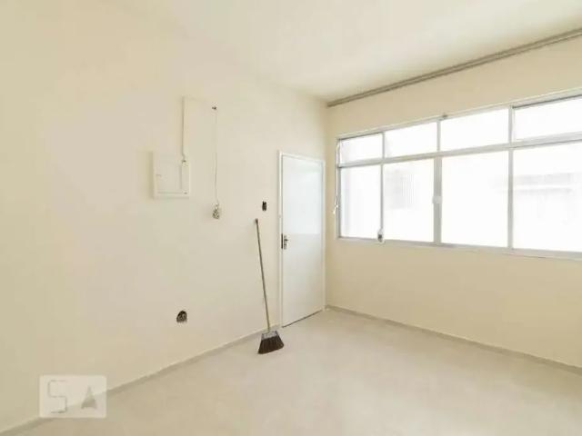 Kitnet venda em Região Geográfica Imediata do Rio de Janeiro, Região Metropolitana do Rio de Janeiro