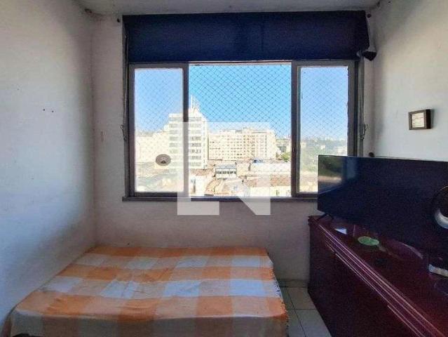 Kitnet venda em Região Praias da Baía, Niterói