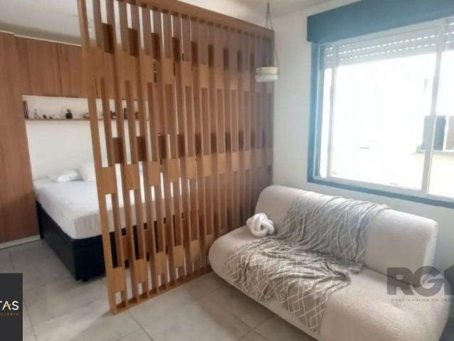 Kitnet venda em Região Geográfica Imediata de Porto Alegre, Região Metropolitana de Porto Alegre