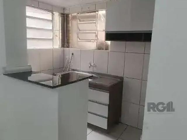 Kitnet venda em Região Geográfica Imediata de Porto Alegre, Região Metropolitana de Porto Alegre
