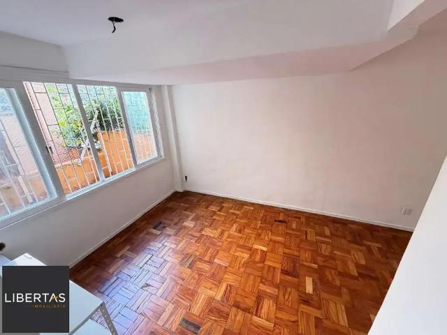 Kitnet venda em Bela Vista, Porto Alegre