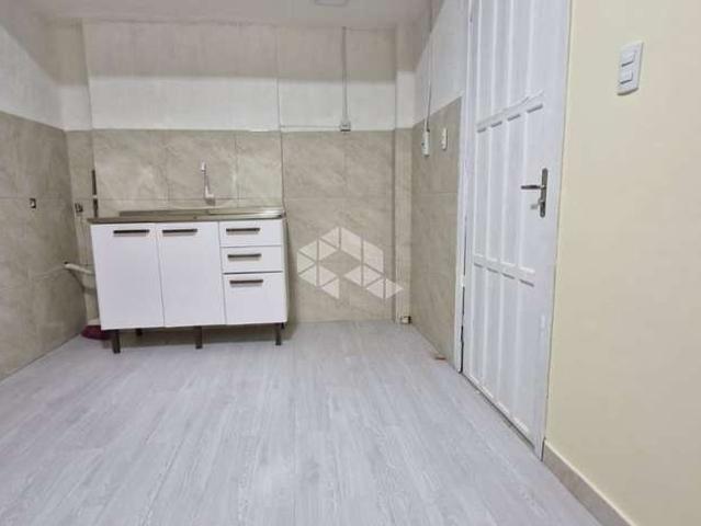 Kitnet venda em Região Geográfica Imediata de Porto Alegre, Região Metropolitana de Porto Alegre