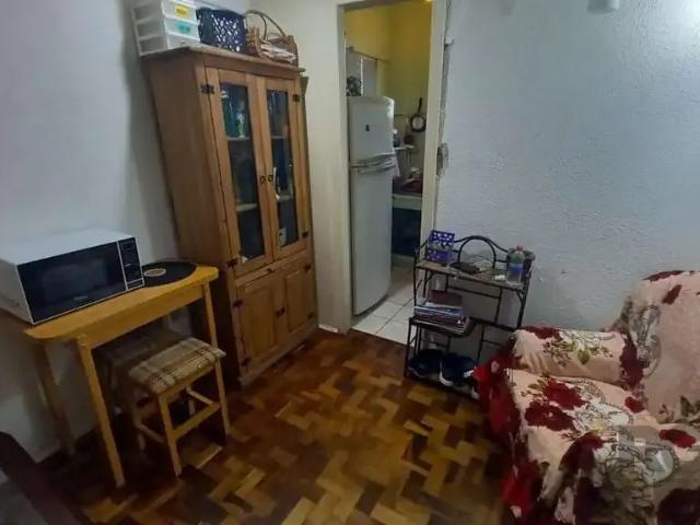 Kitnet venda em Região Geográfica Imediata de Porto Alegre, Região Metropolitana de Porto Alegre