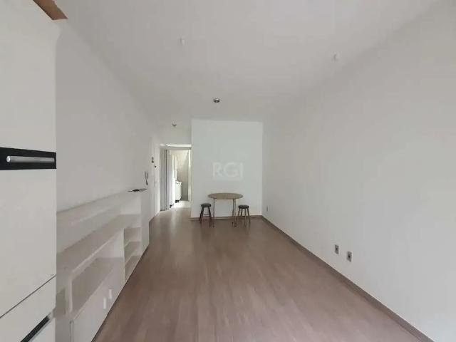 Kitnet venda em Região Geográfica Imediata de Porto Alegre, Região Metropolitana de Porto Alegre