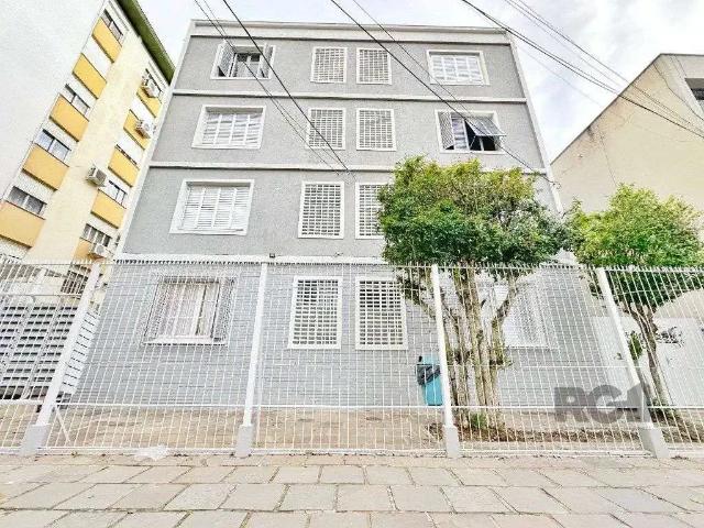 Kitnet venda em Região Geográfica Imediata de Porto Alegre, Região Metropolitana de Porto Alegre