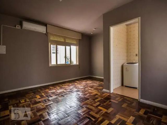 Kitnet venda em Região Geográfica Imediata de Porto Alegre, Região Metropolitana de Porto Alegre