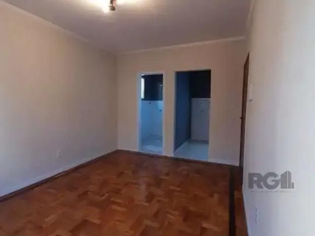 Kitnet venda em Região Geográfica Imediata de Porto Alegre, Região Metropolitana de Porto Alegre