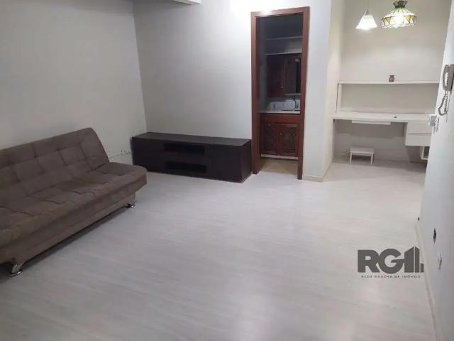 Kitnet venda em Região Geográfica Imediata de Porto Alegre, Região Metropolitana de Porto Alegre