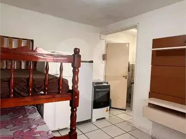 Kitnet venda em Região Imediata de Santos, Região Metropolitana da Baixada Santista