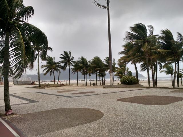 Kitnet venda em Praia Grande