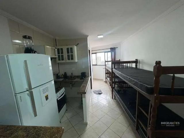 Kitnet venda em Praia Grande
