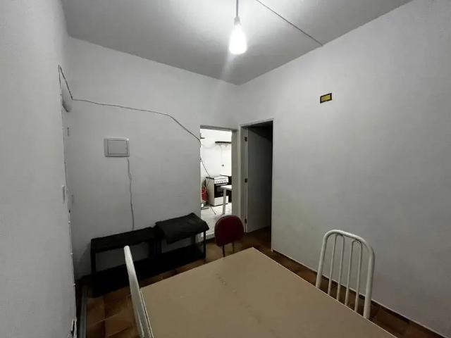 Kitnet venda em Região Imediata de Santos, Região Metropolitana da Baixada Santista