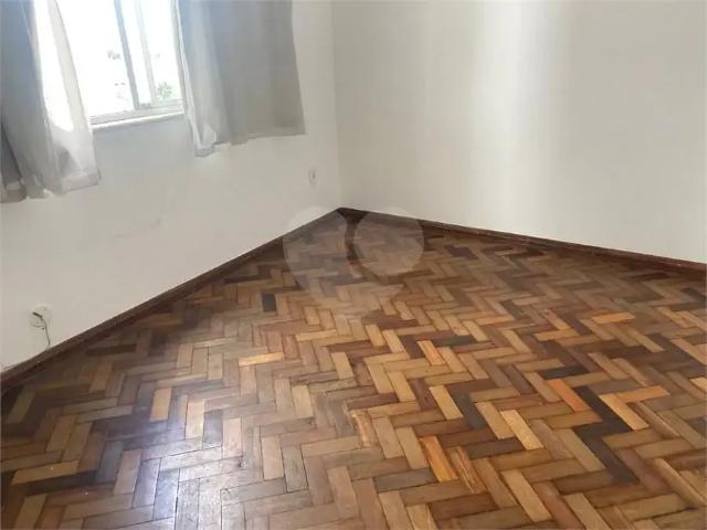 Kitnet venda em Região Geográfica Imediata do Rio de Janeiro, Região Metropolitana do Rio de Janeiro